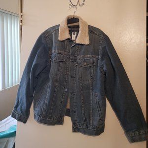 Gap denim sherpa icon jacket size Small